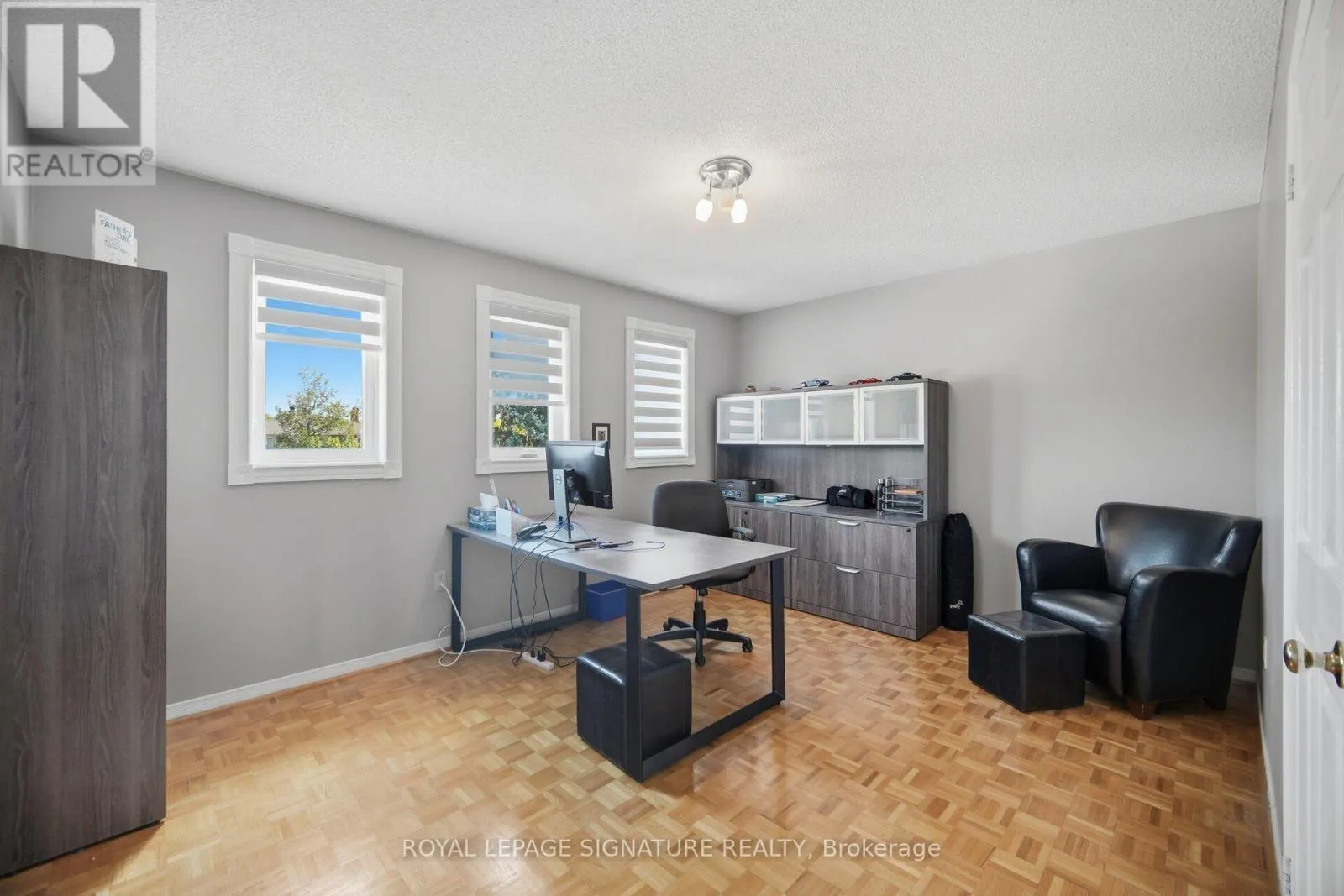 85 FIFEFIELD DRIVE