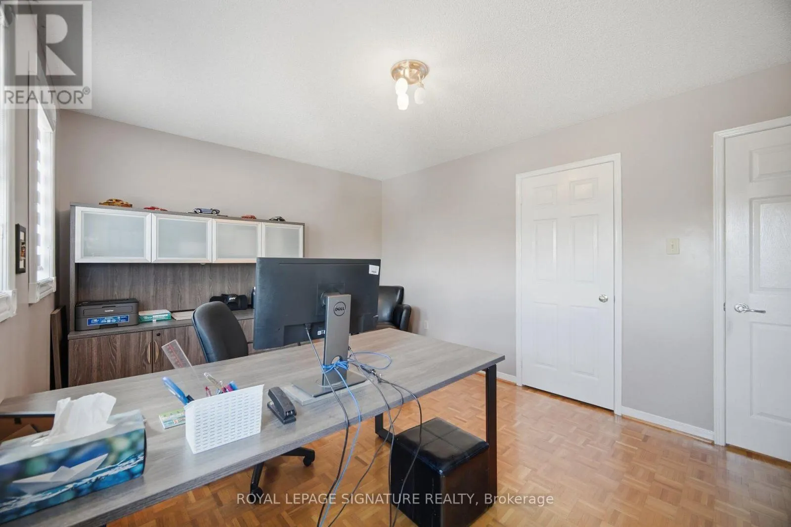 85 FIFEFIELD DRIVE