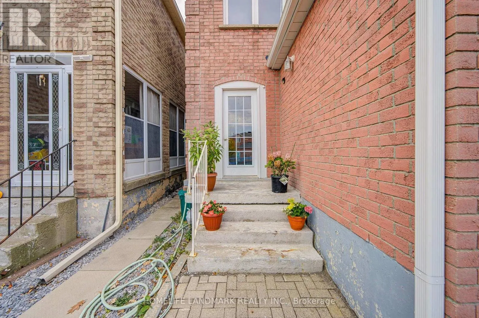72 TERROSA ROAD