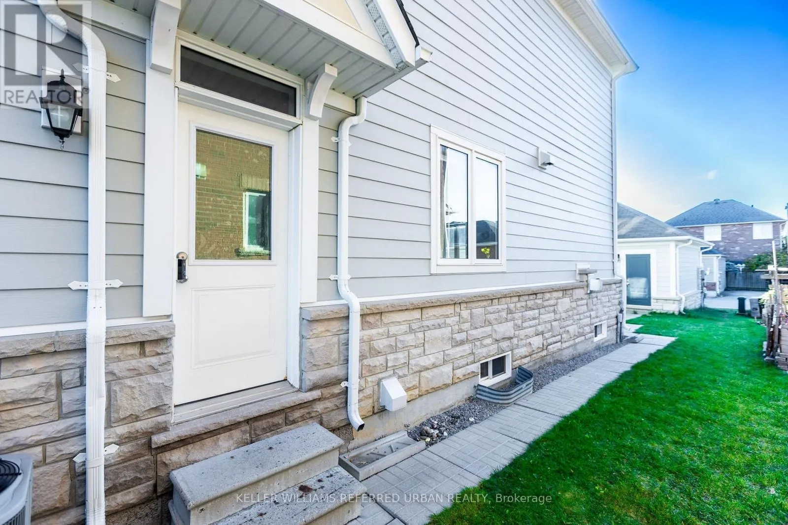 602 CORNELL CENTRE BOULEVARD