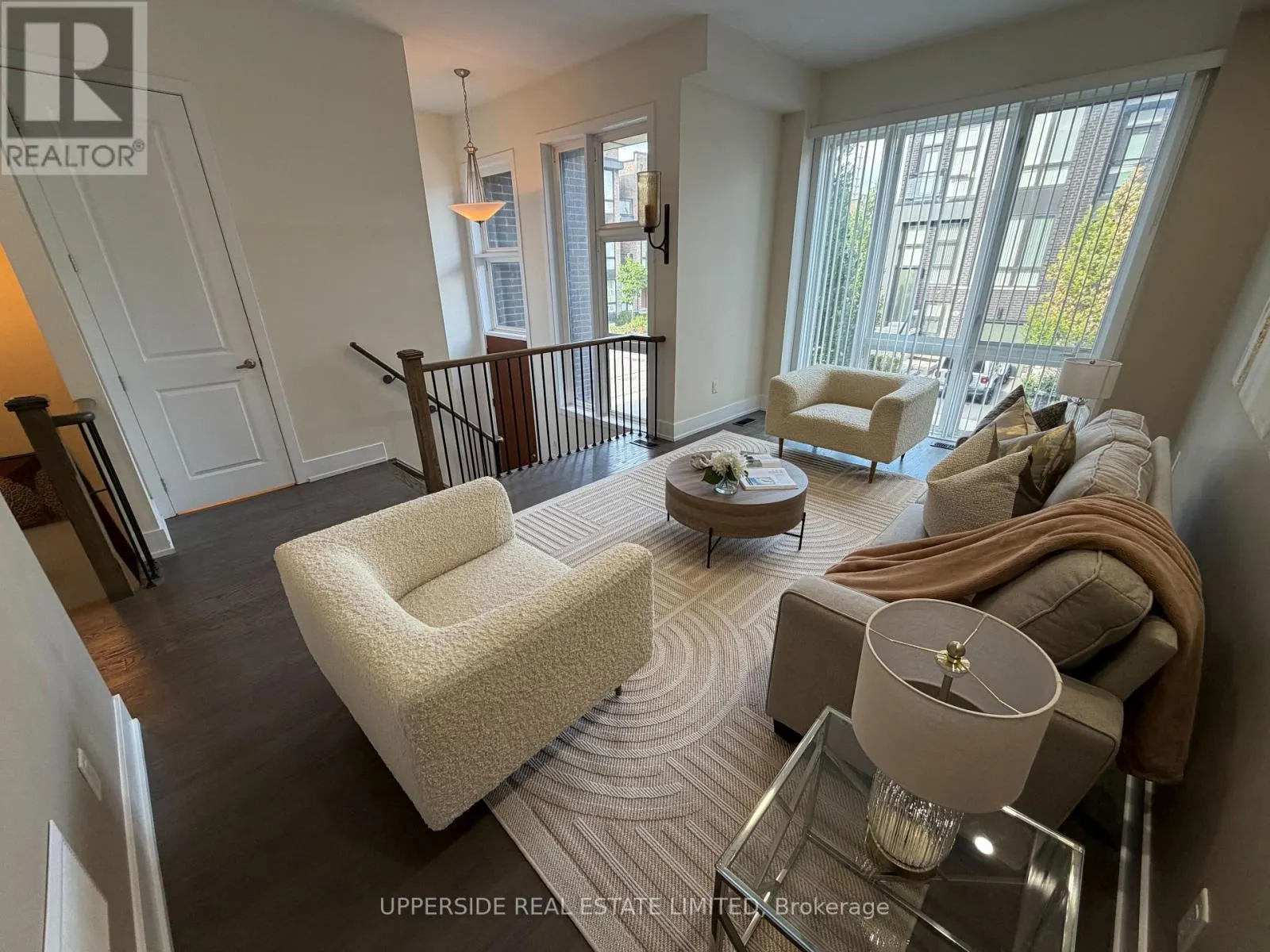 8 SABLE ROAD