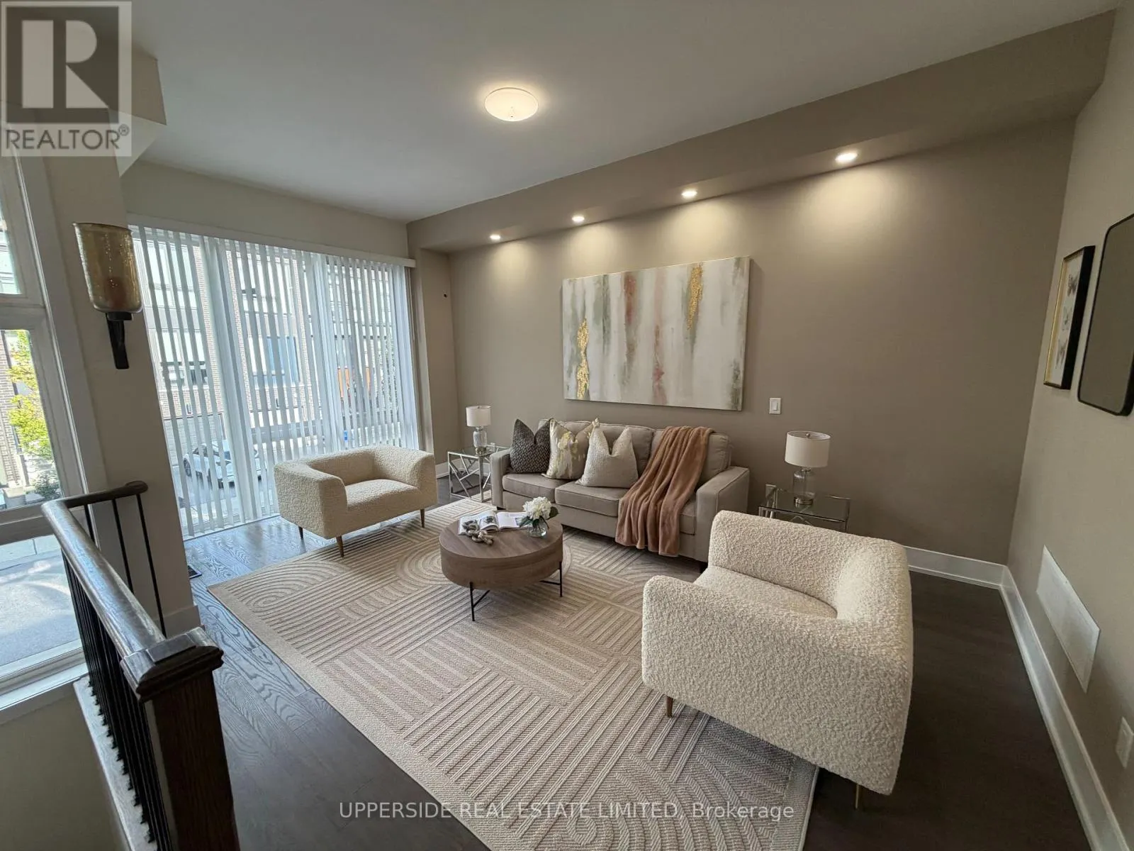 8 SABLE ROAD