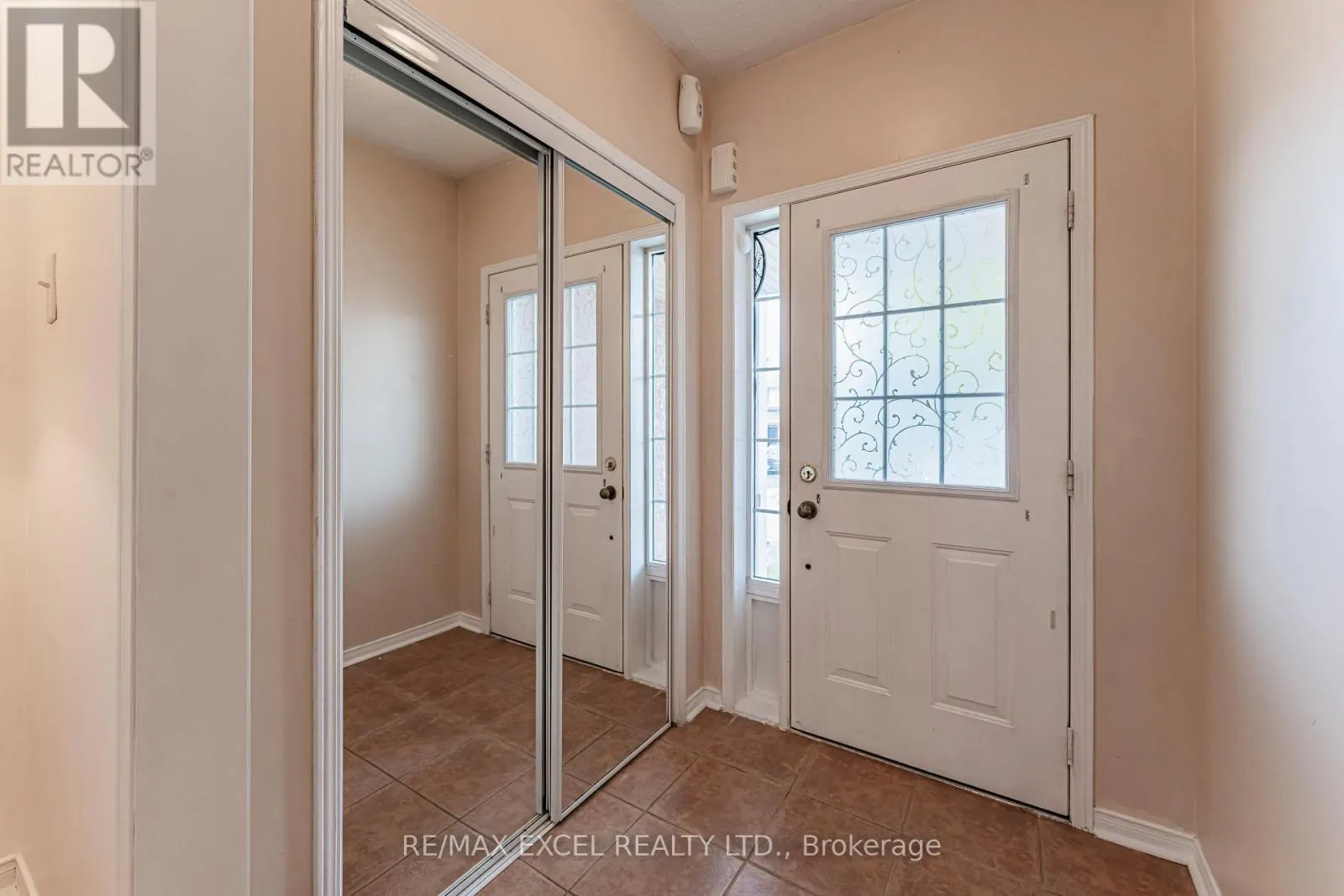 50 CASABEL DRIVE