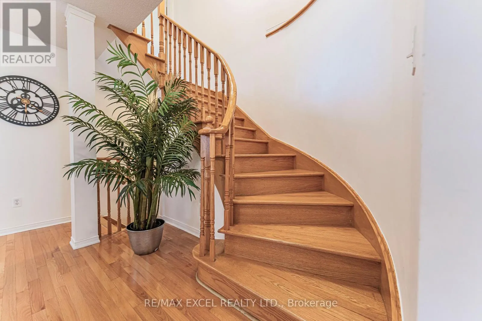 50 CASABEL DRIVE