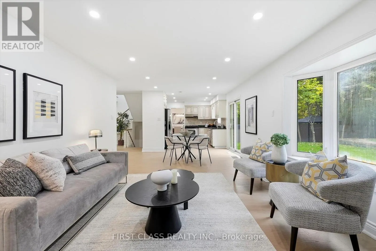 9 BRIARWOOD ROAD