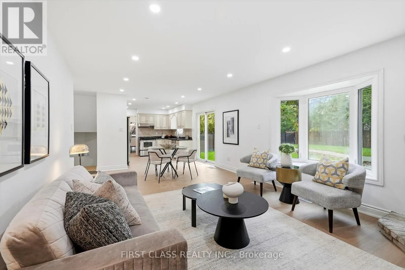 9 BRIARWOOD ROAD