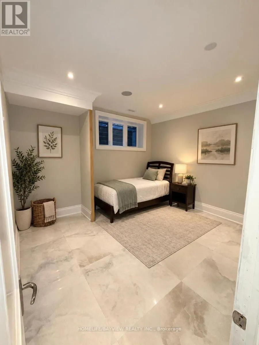 26 WALMER ROAD