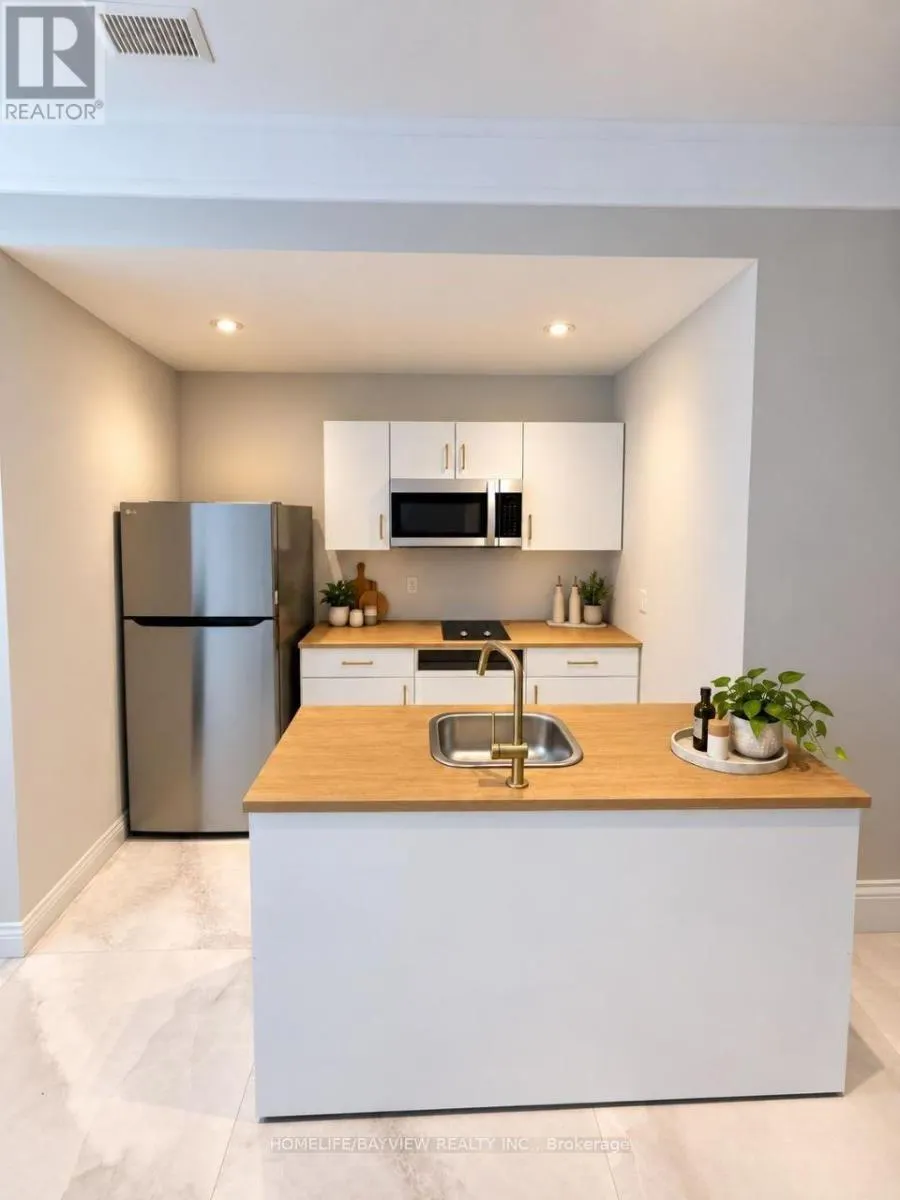 26 WALMER ROAD