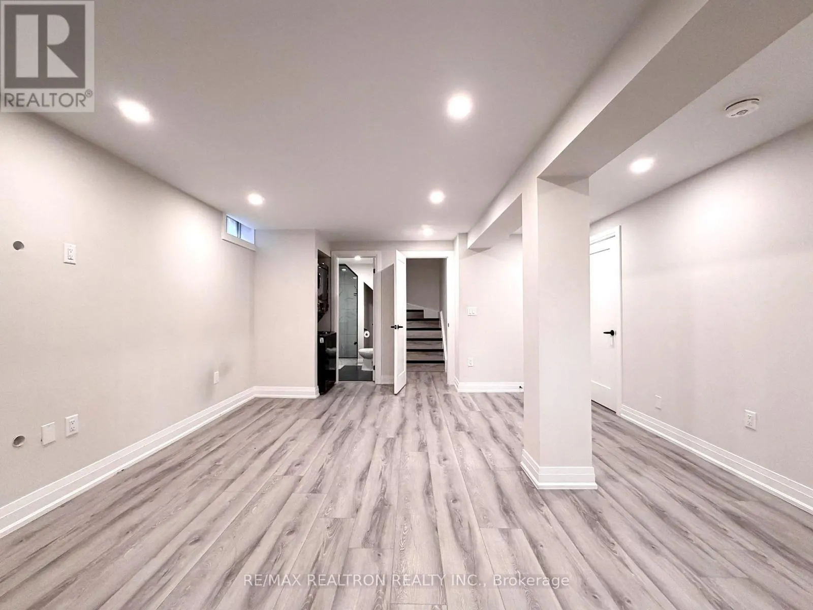83 LANTERNA CRESCENT