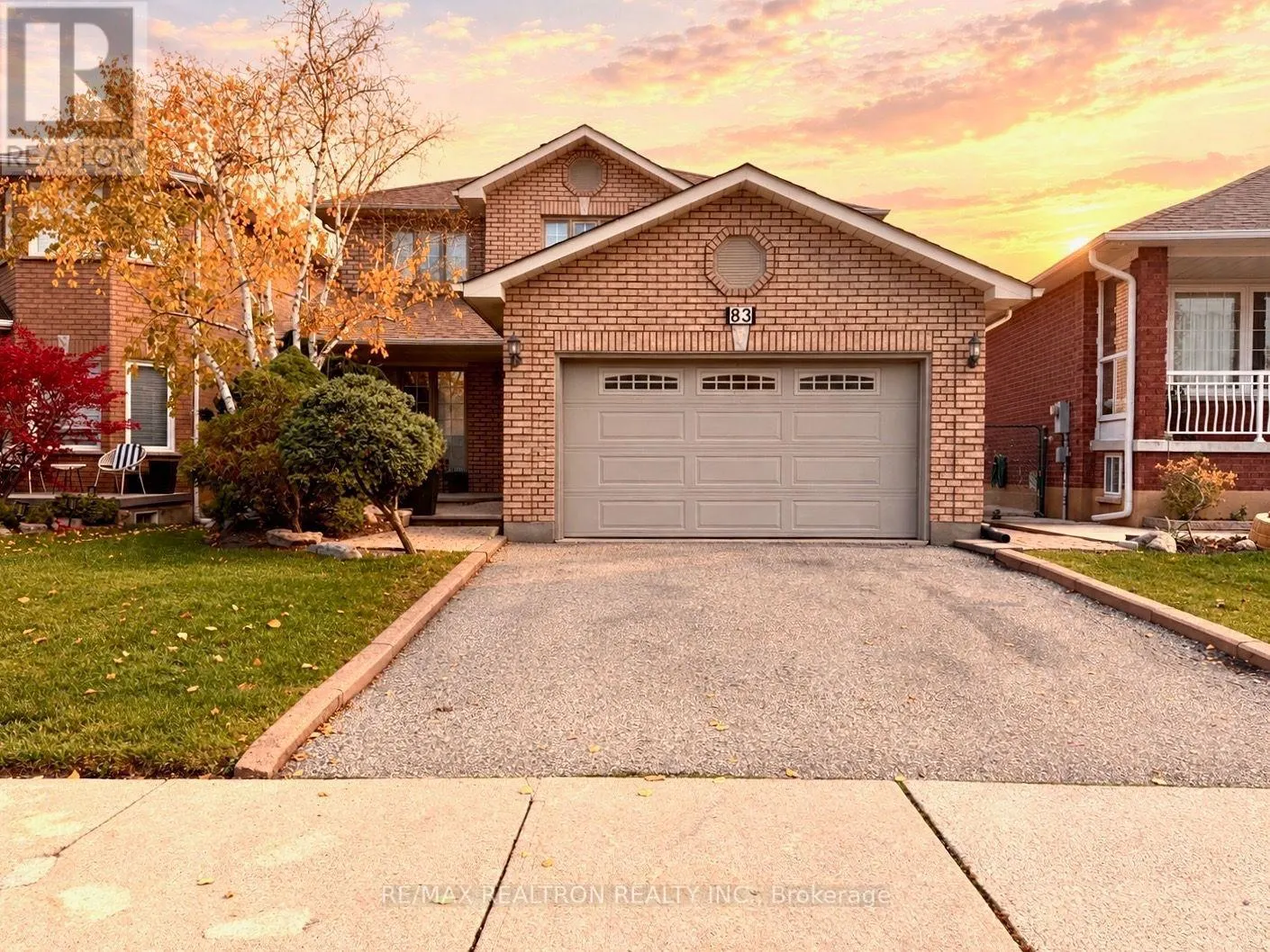 83 LANTERNA CRESCENT