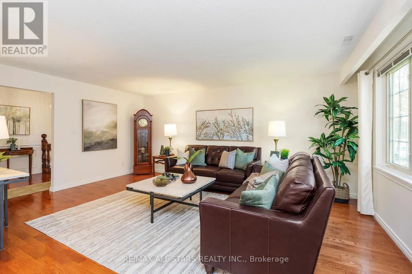 25 CAPTAIN ROLPH BOULEVARD
