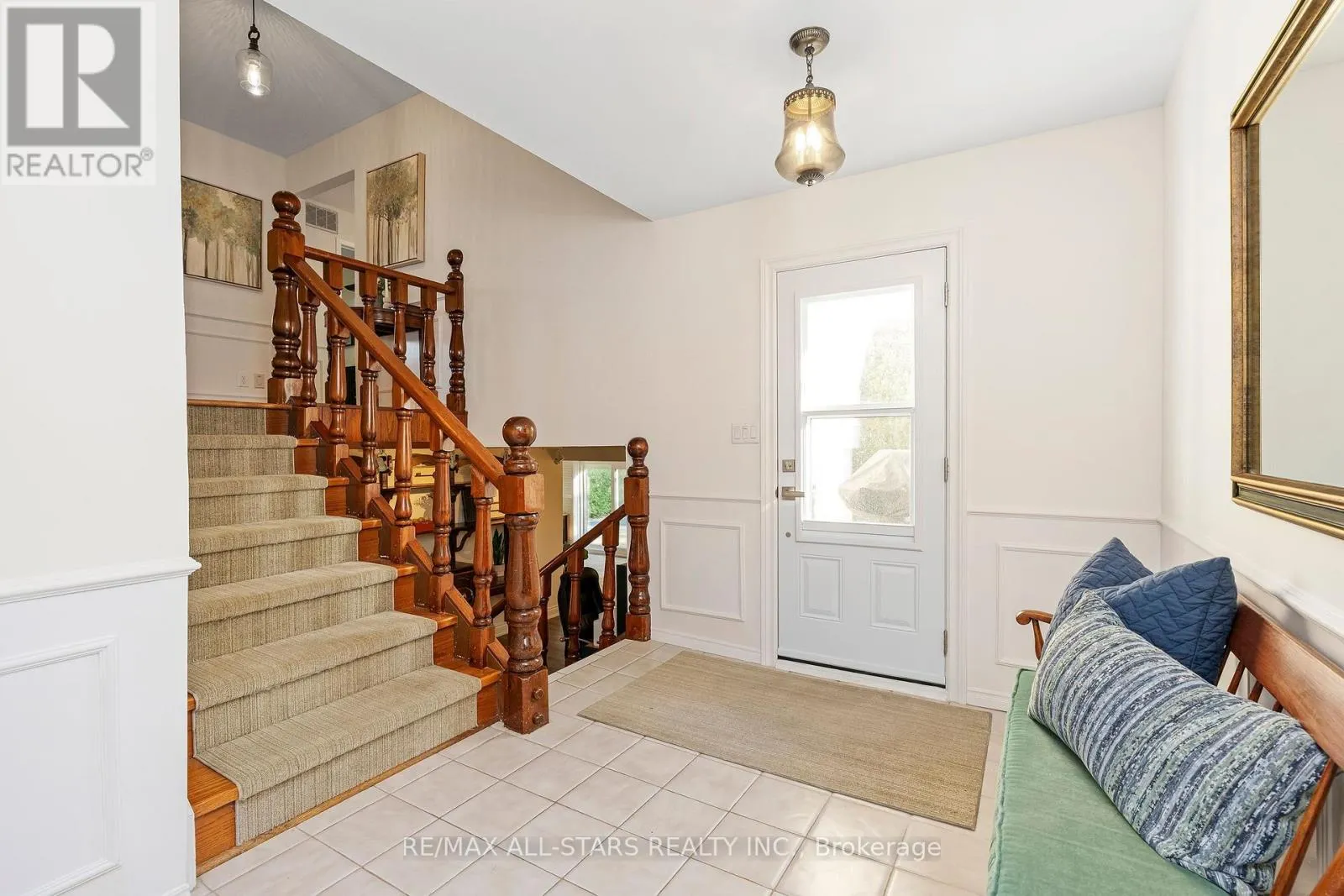 25 CAPTAIN ROLPH BOULEVARD