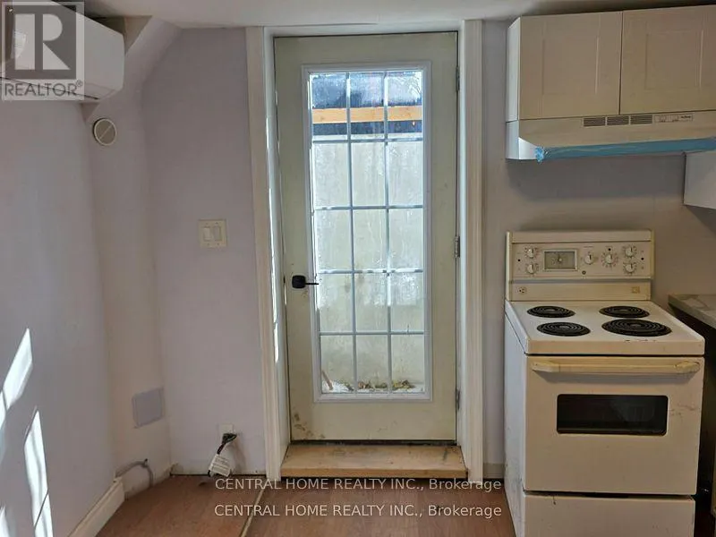 BASEMENT UNIT 1 - 446 TAYLOR MILLS DRIVE S