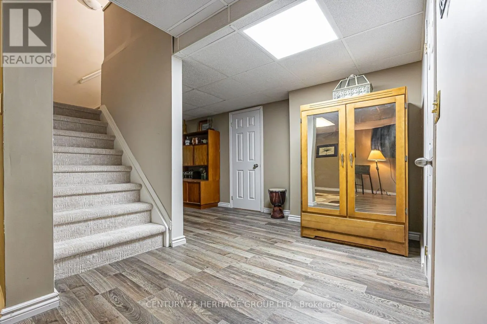 66 HOWLETT AVENUE