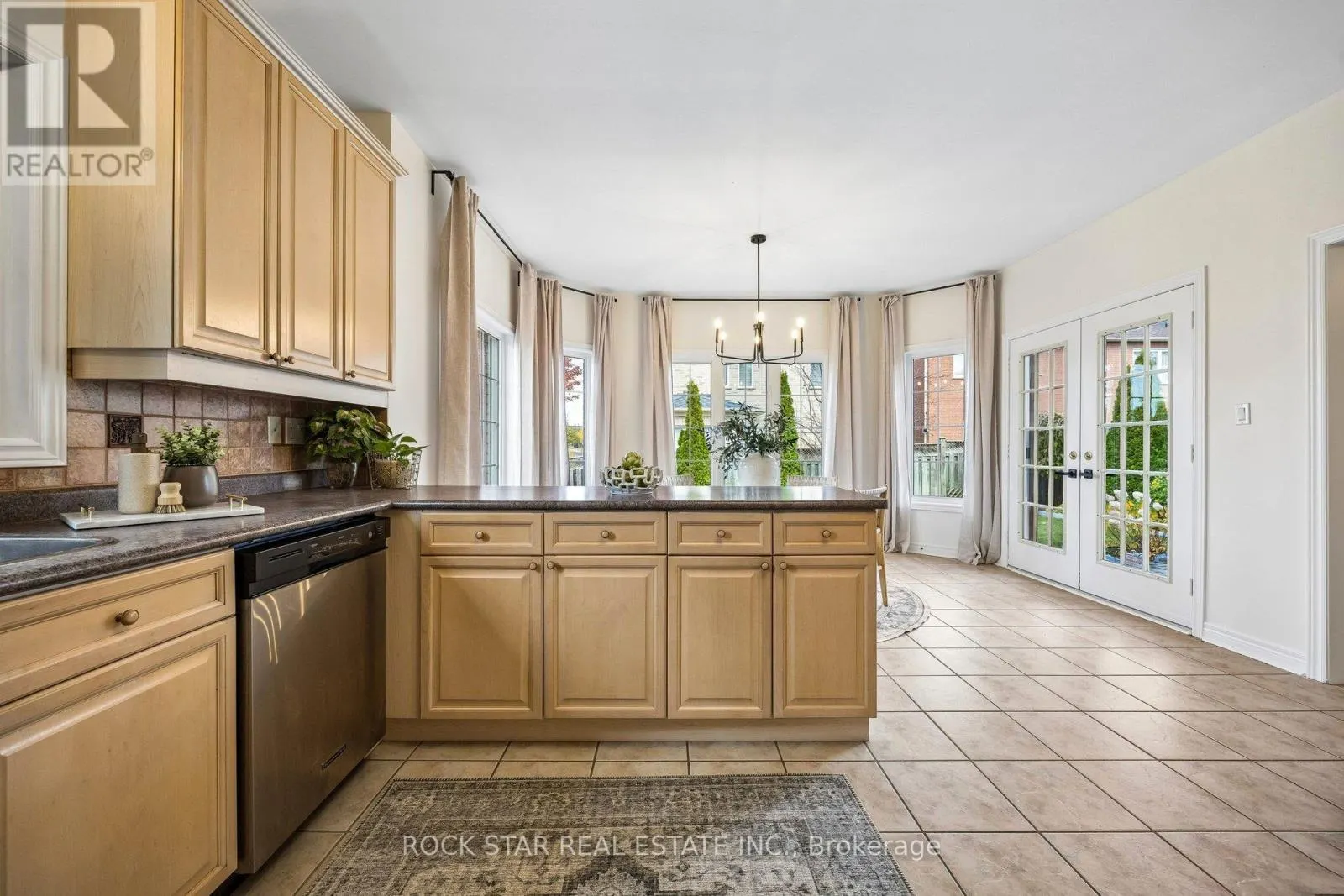 1 WILLOW HEIGHTS BOULEVARD