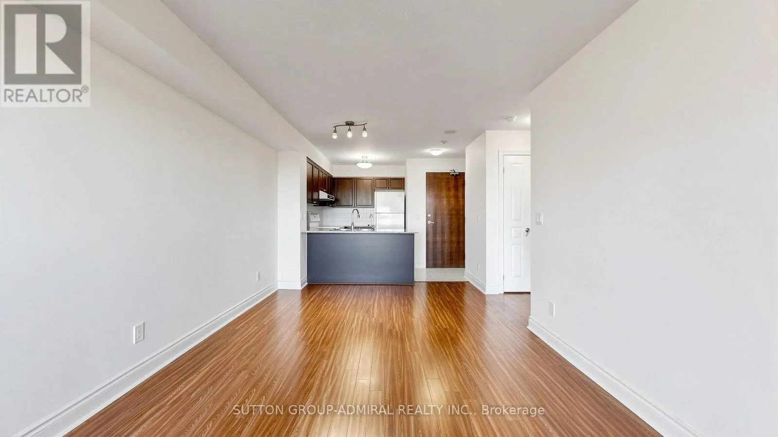 806 - 7 NORTH PARK ROAD
