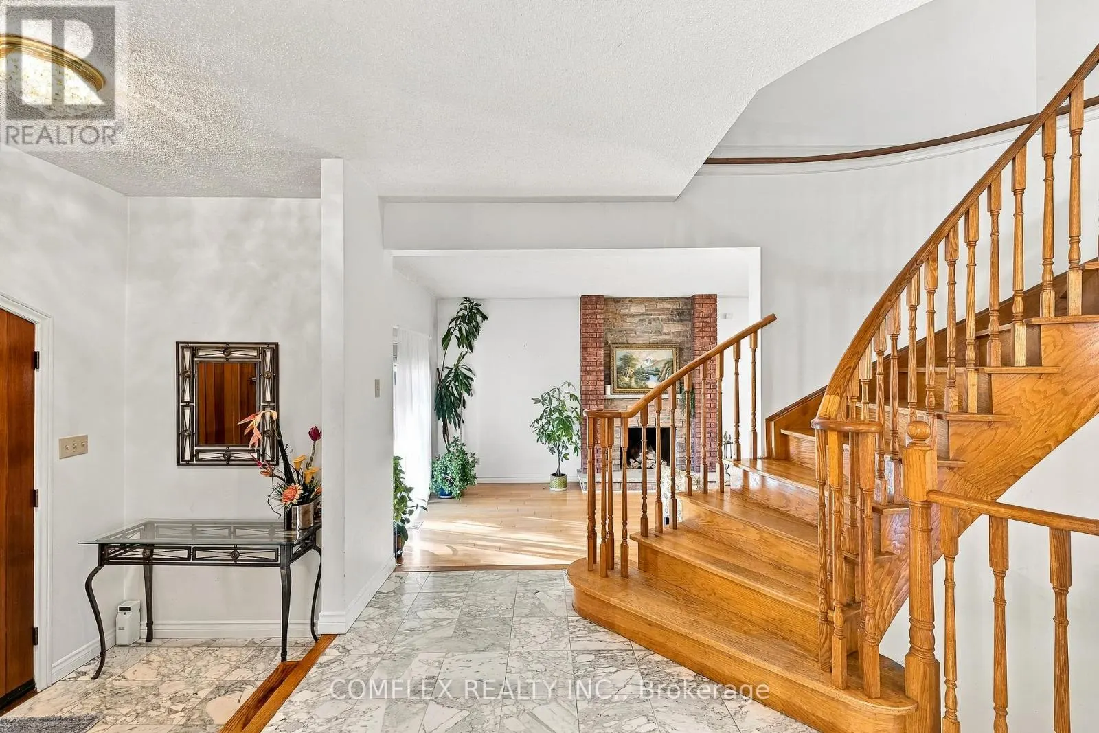 23 FORFARDALE ROAD