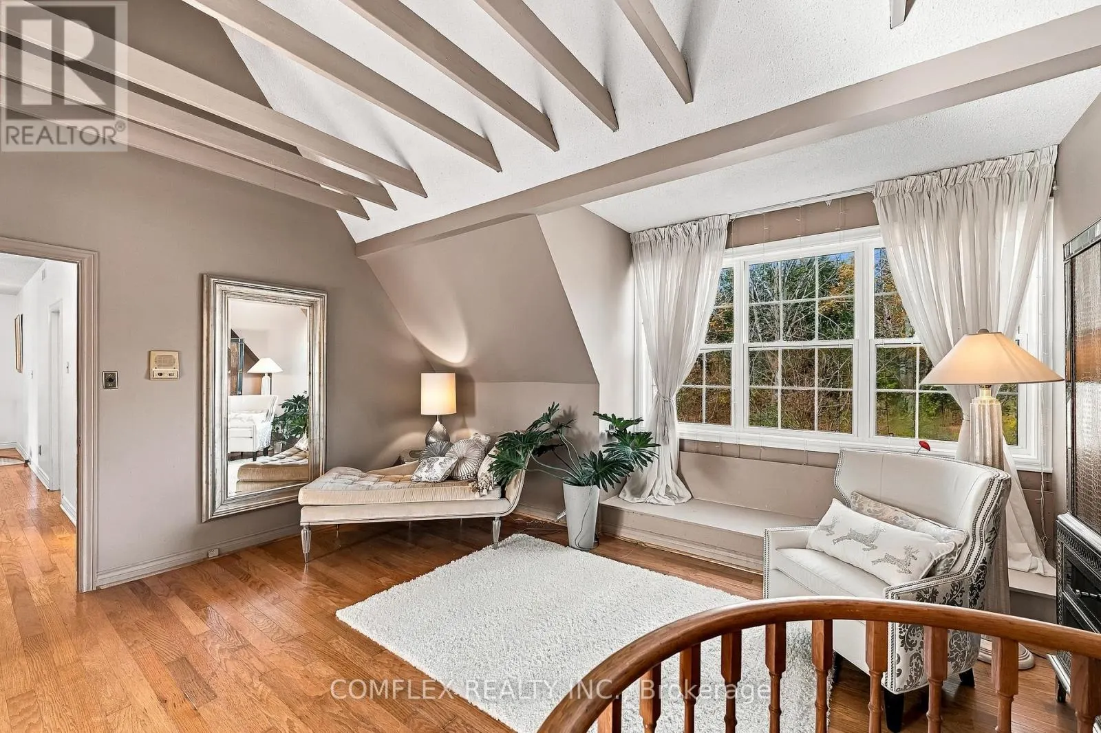 23 FORFARDALE ROAD