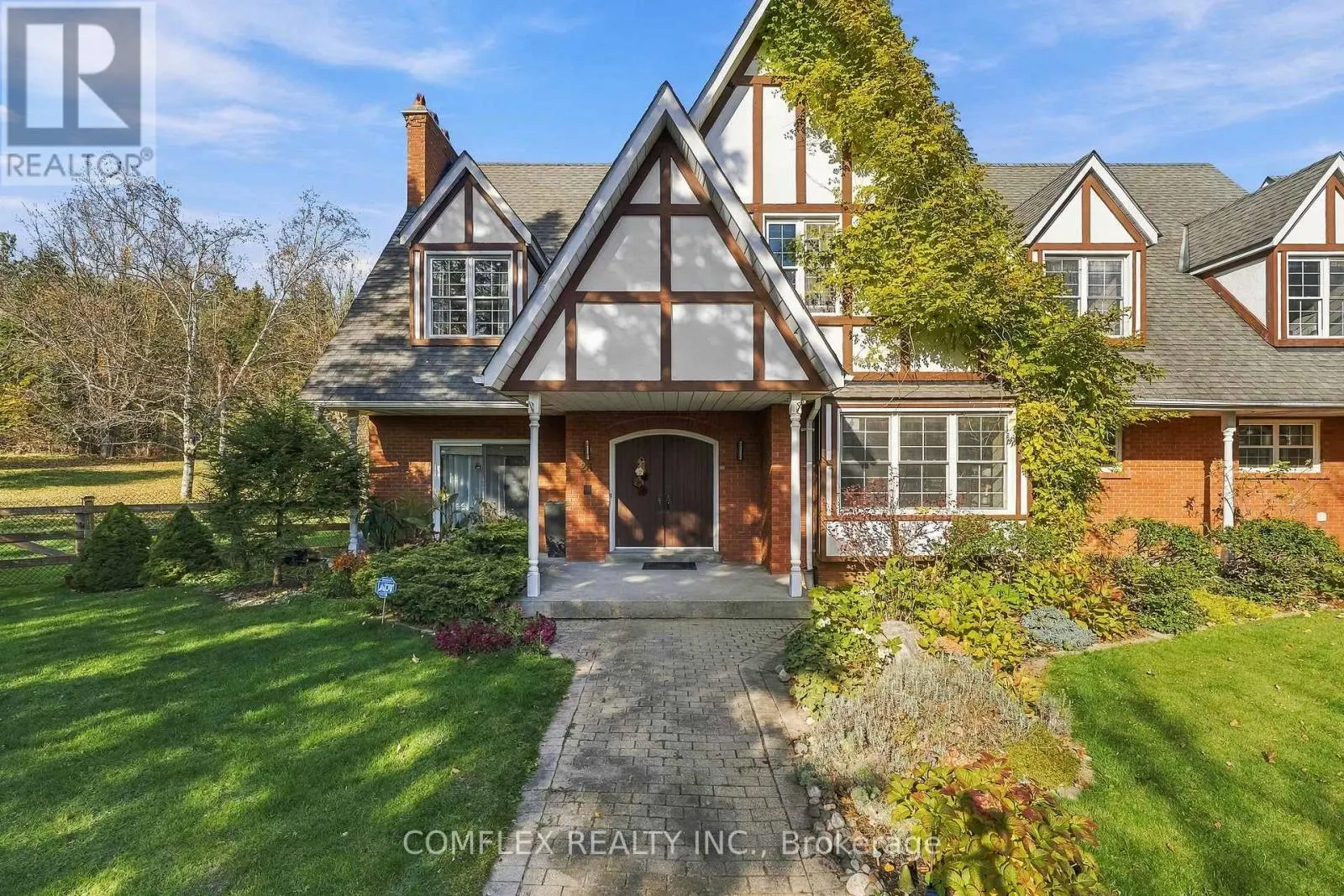 23 FORFARDALE ROAD