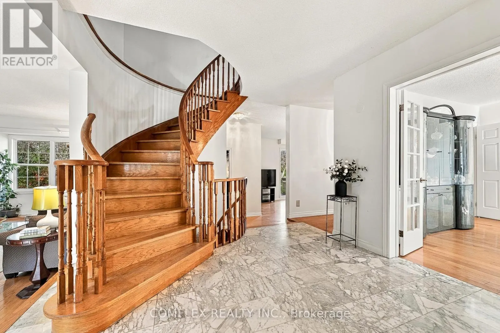 23 FORFARDALE ROAD