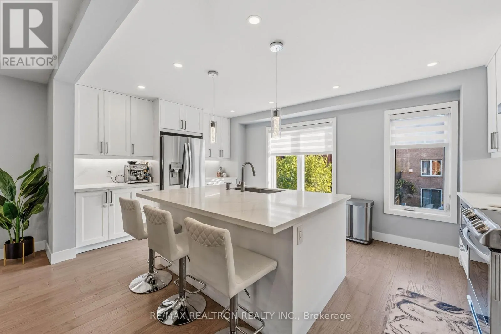 57 SASSAFRAS CIRCLE