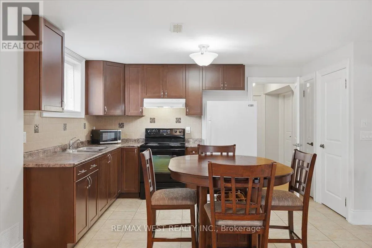 36 DANPATRICK DRIVE
