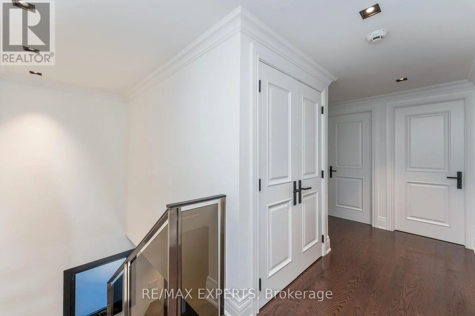 71 DORENGATE DRIVE