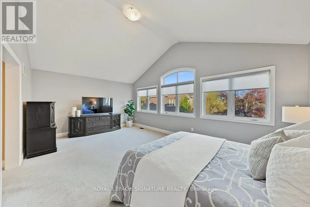 26 WELLS ORCHARD CRESCENT