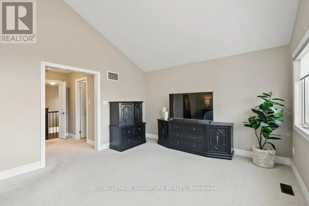 26 WELLS ORCHARD CRESCENT