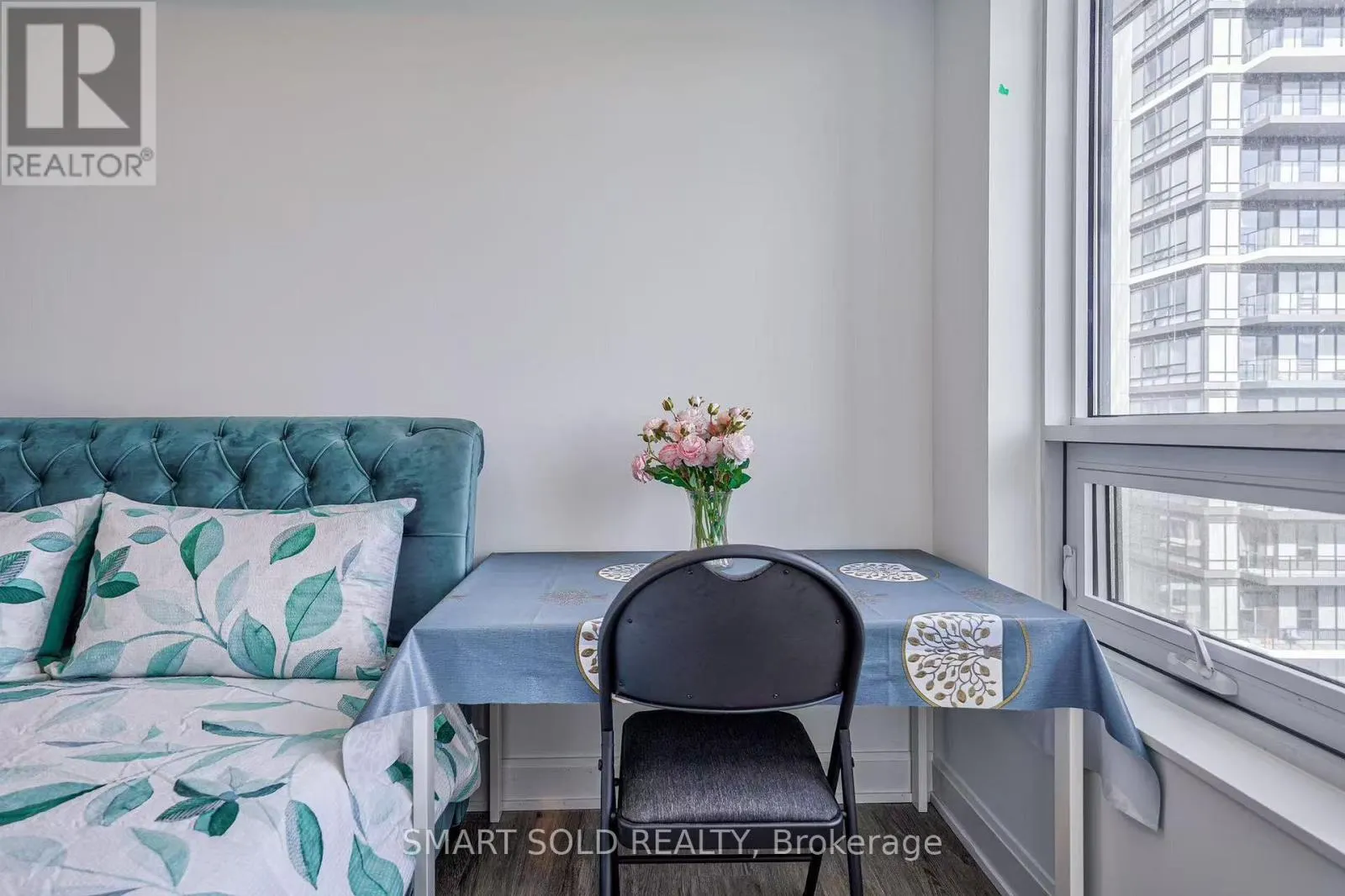 2701 - 8 WATER WALK DRIVE