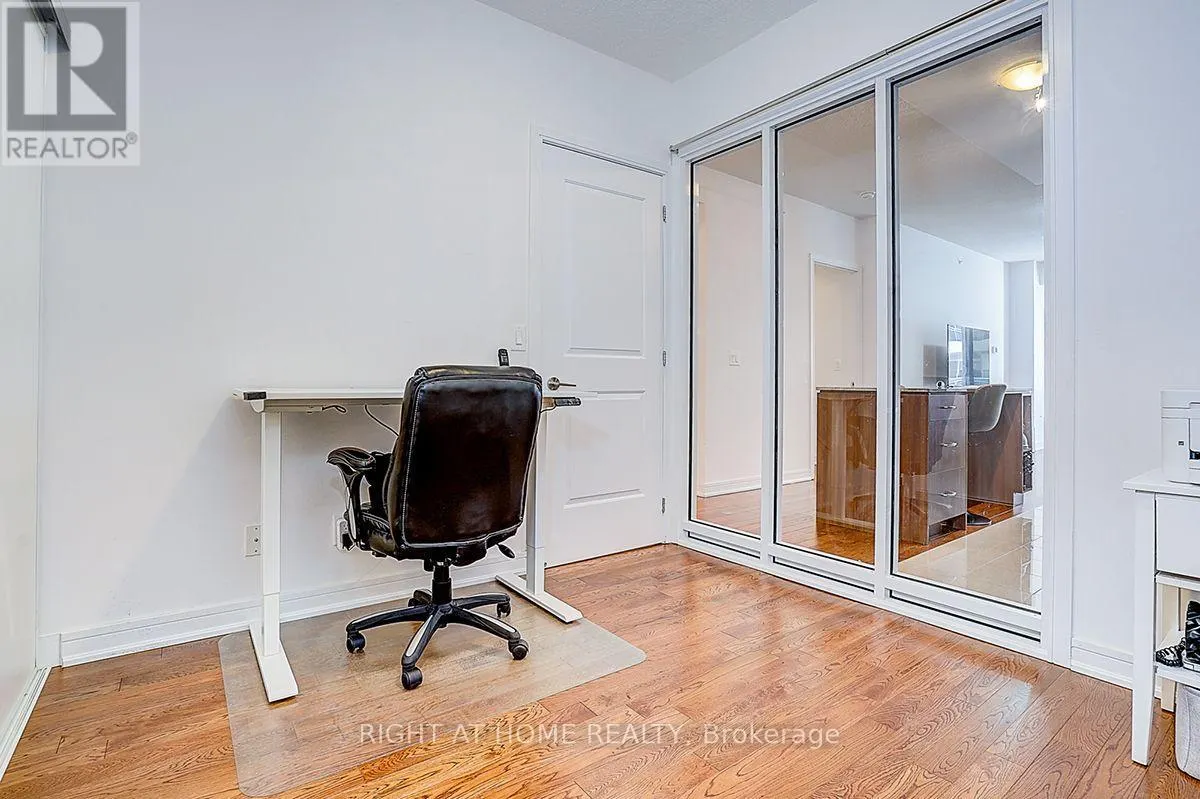 205 - 9201 YONGE STREET