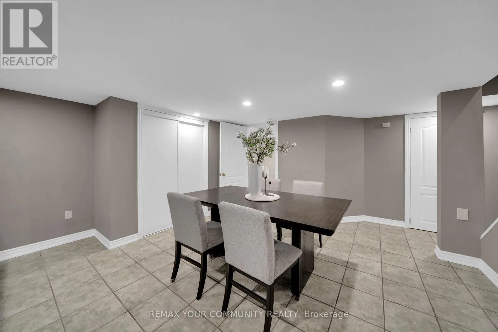 14 ASHCROFT COURT