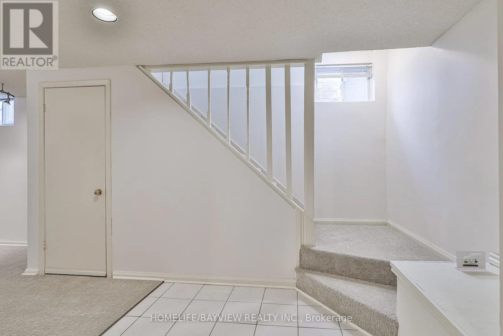 BASEMENT - 35 CONSTELLATION CRESCENT