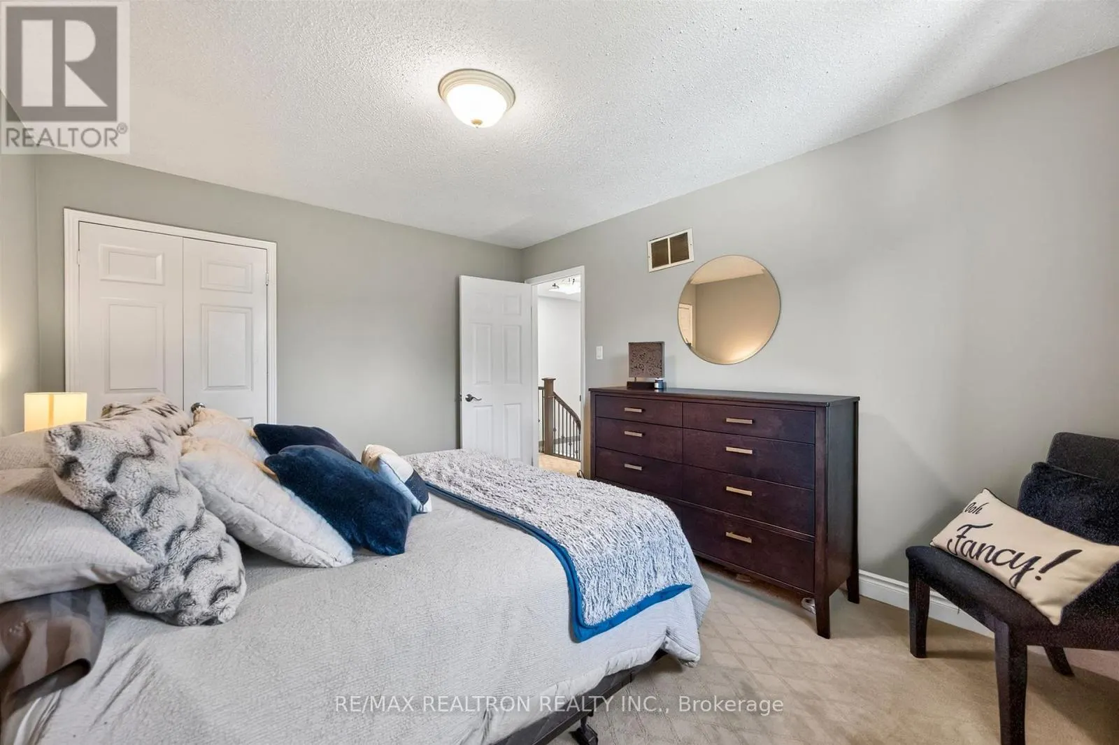 47 MAPLE WAY
