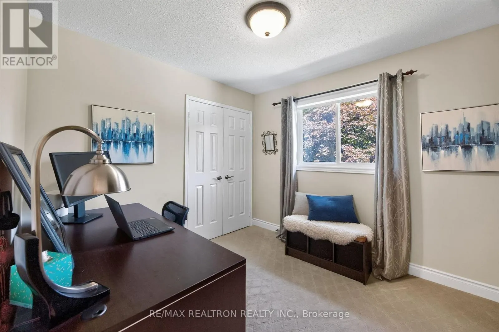 47 MAPLE WAY