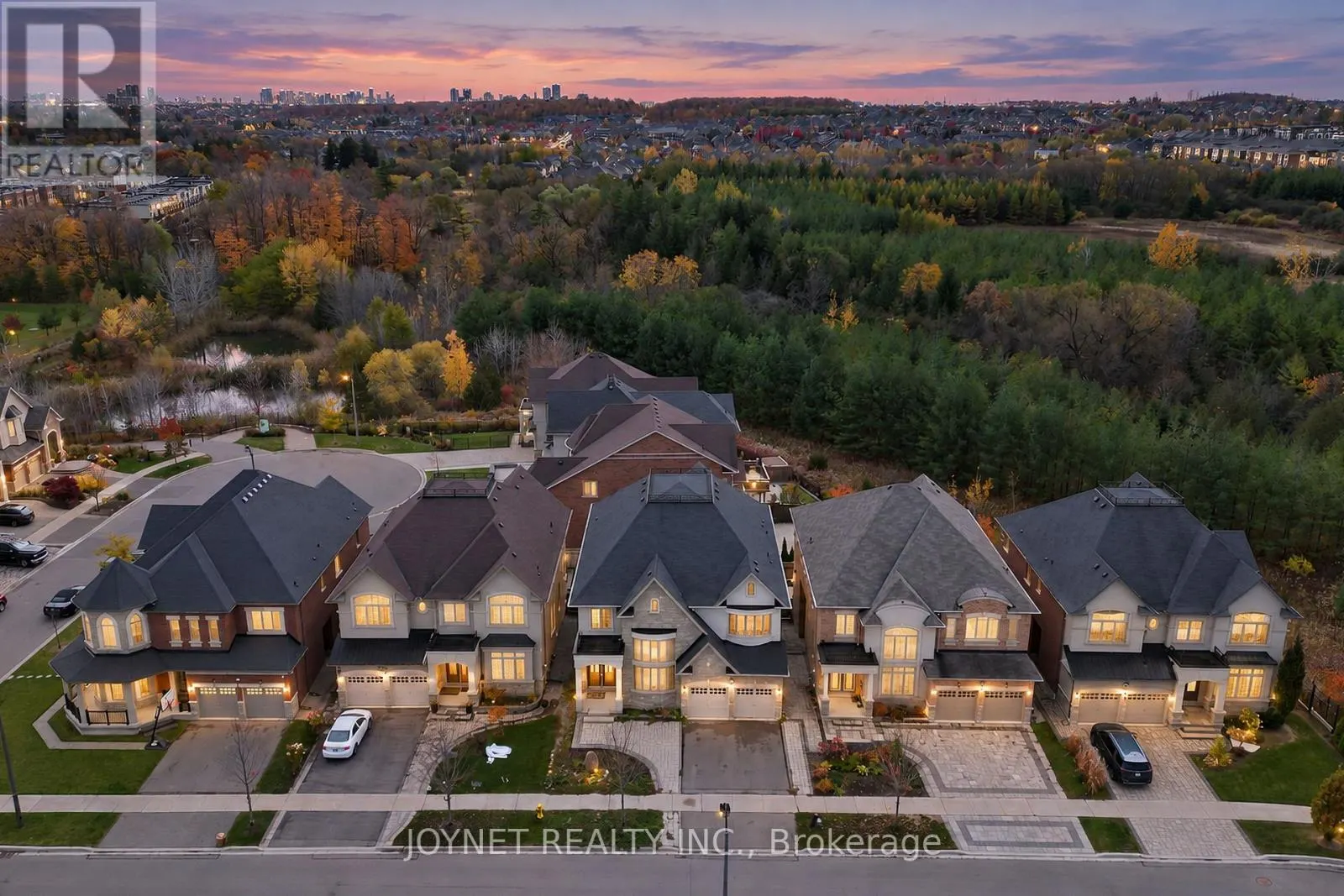 11 MORAINE HILL DRIVE