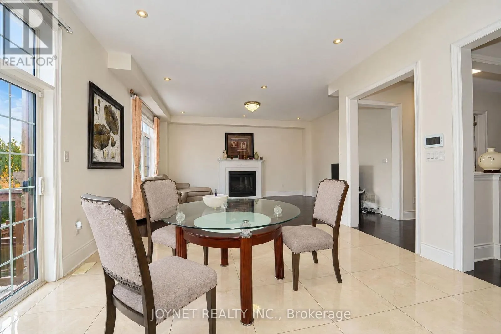 11 MORAINE HILL DRIVE