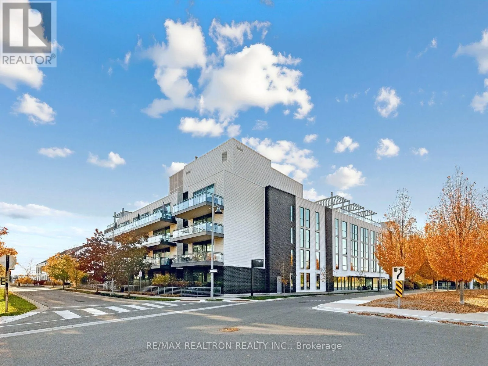 C301 - 301 SEA RAY AVENUE