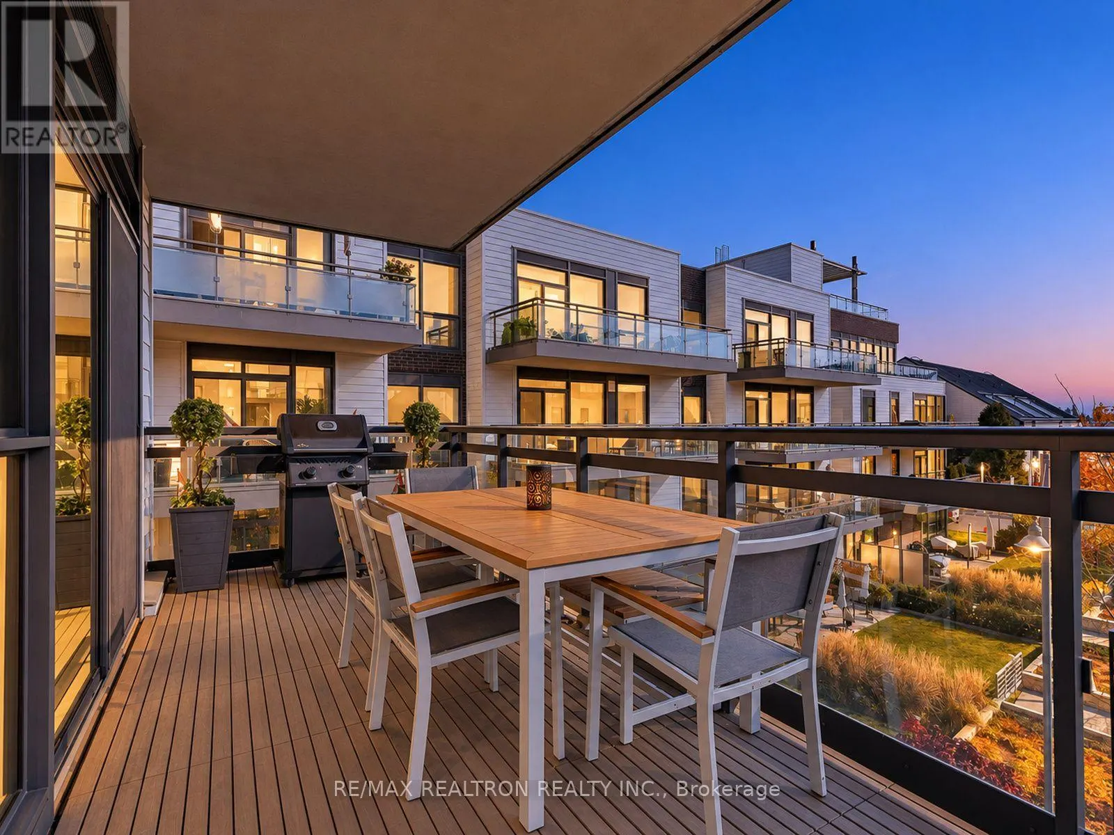 C301 - 301 SEA RAY AVENUE