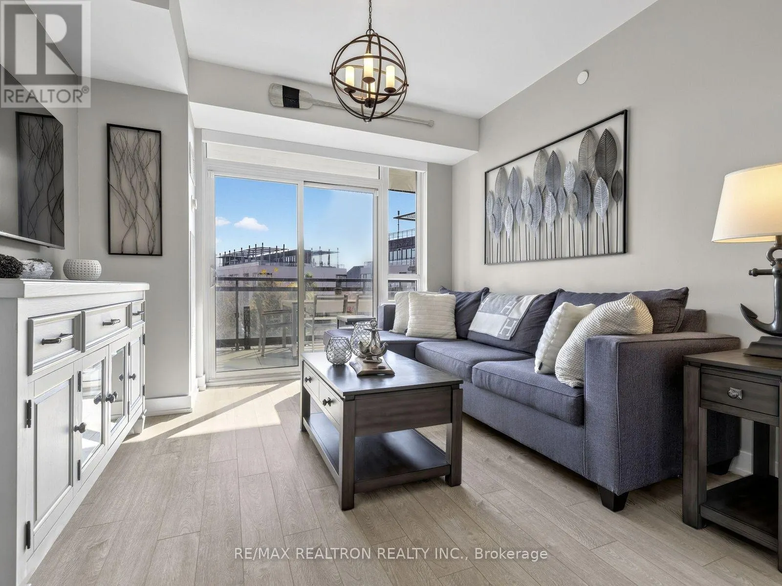 C301 - 301 SEA RAY AVENUE