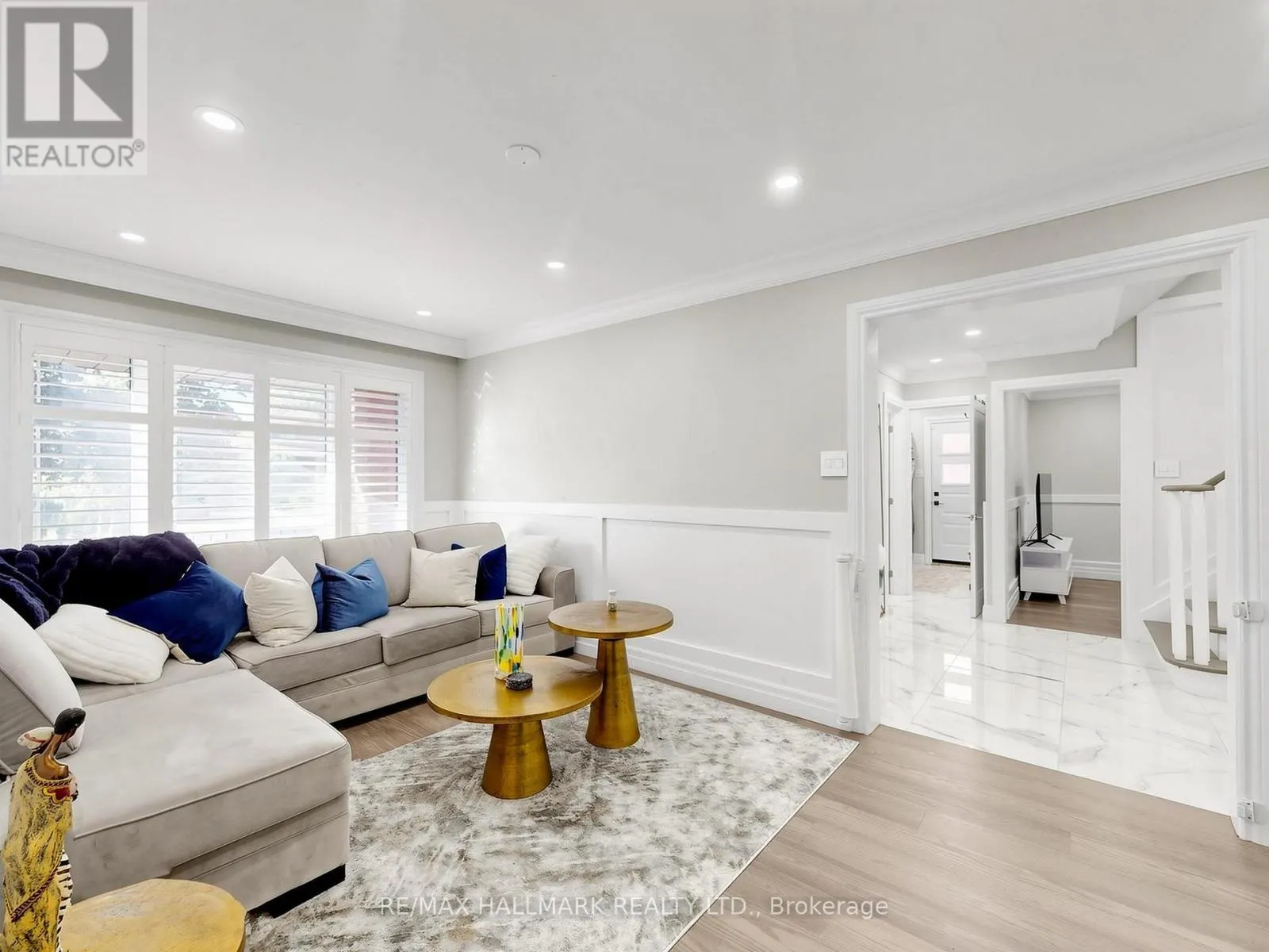 58 MARCHWOOD CRESCENT