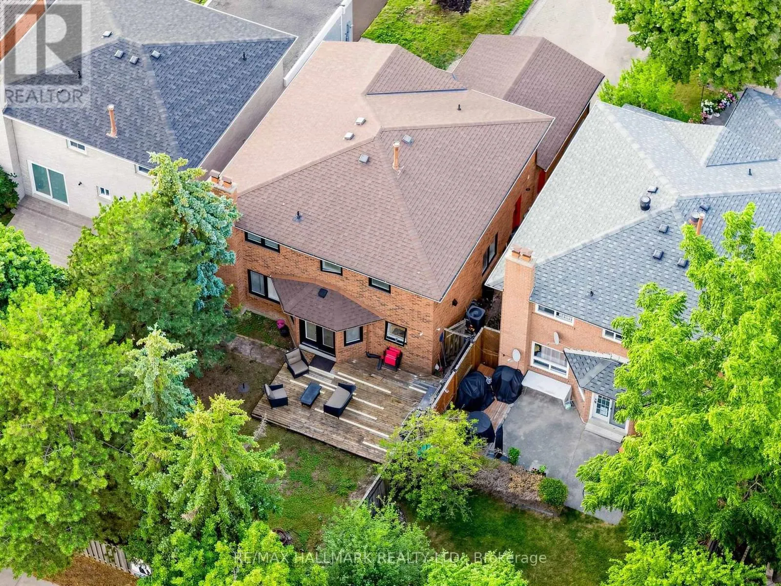 58 MARCHWOOD CRESCENT
