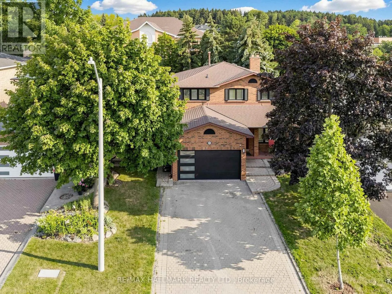 58 MARCHWOOD CRESCENT