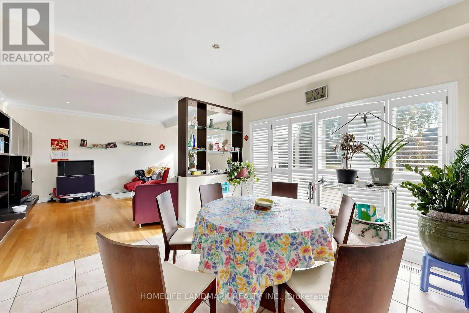 19 EDENBROOK CRESCENT