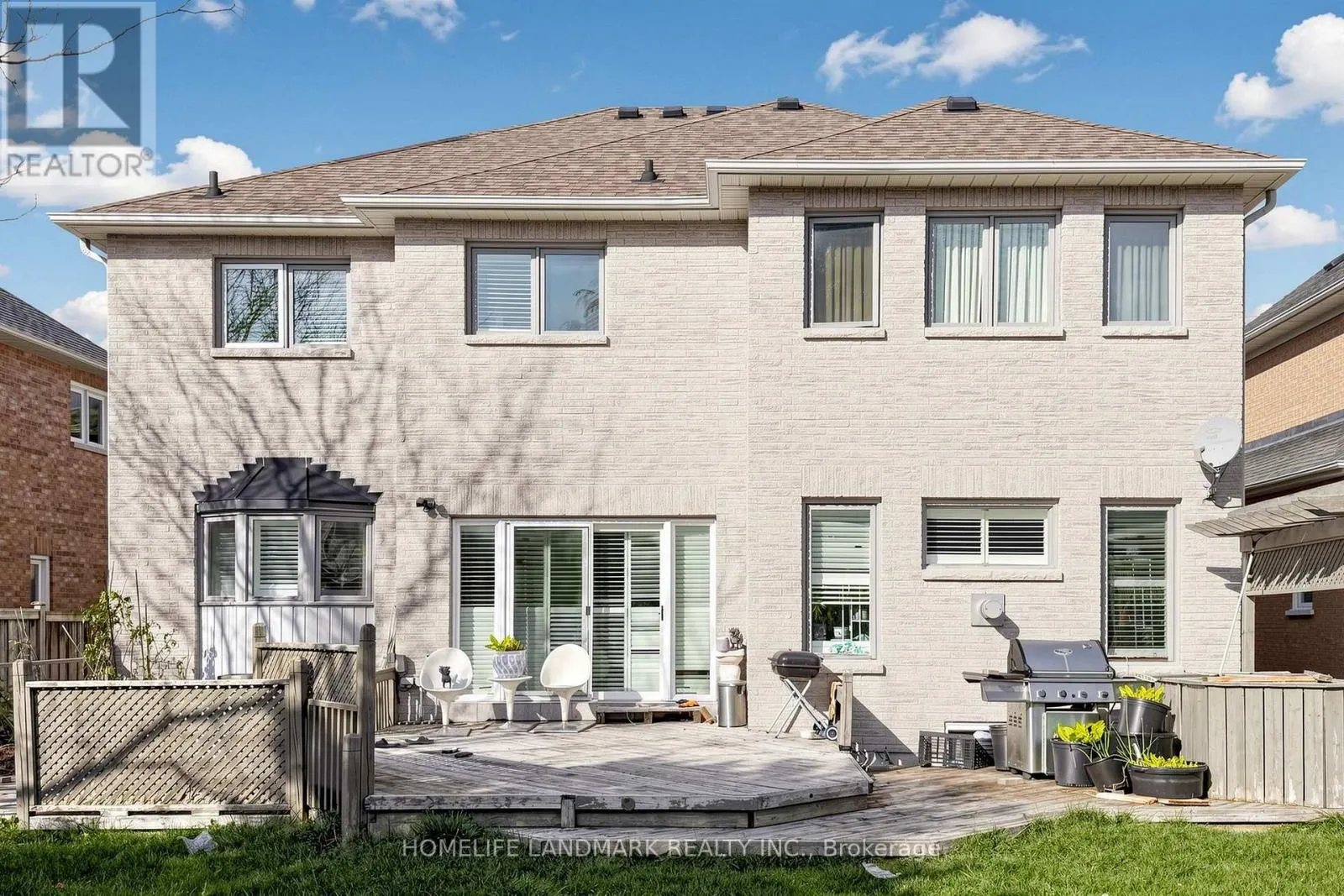 19 EDENBROOK CRESCENT