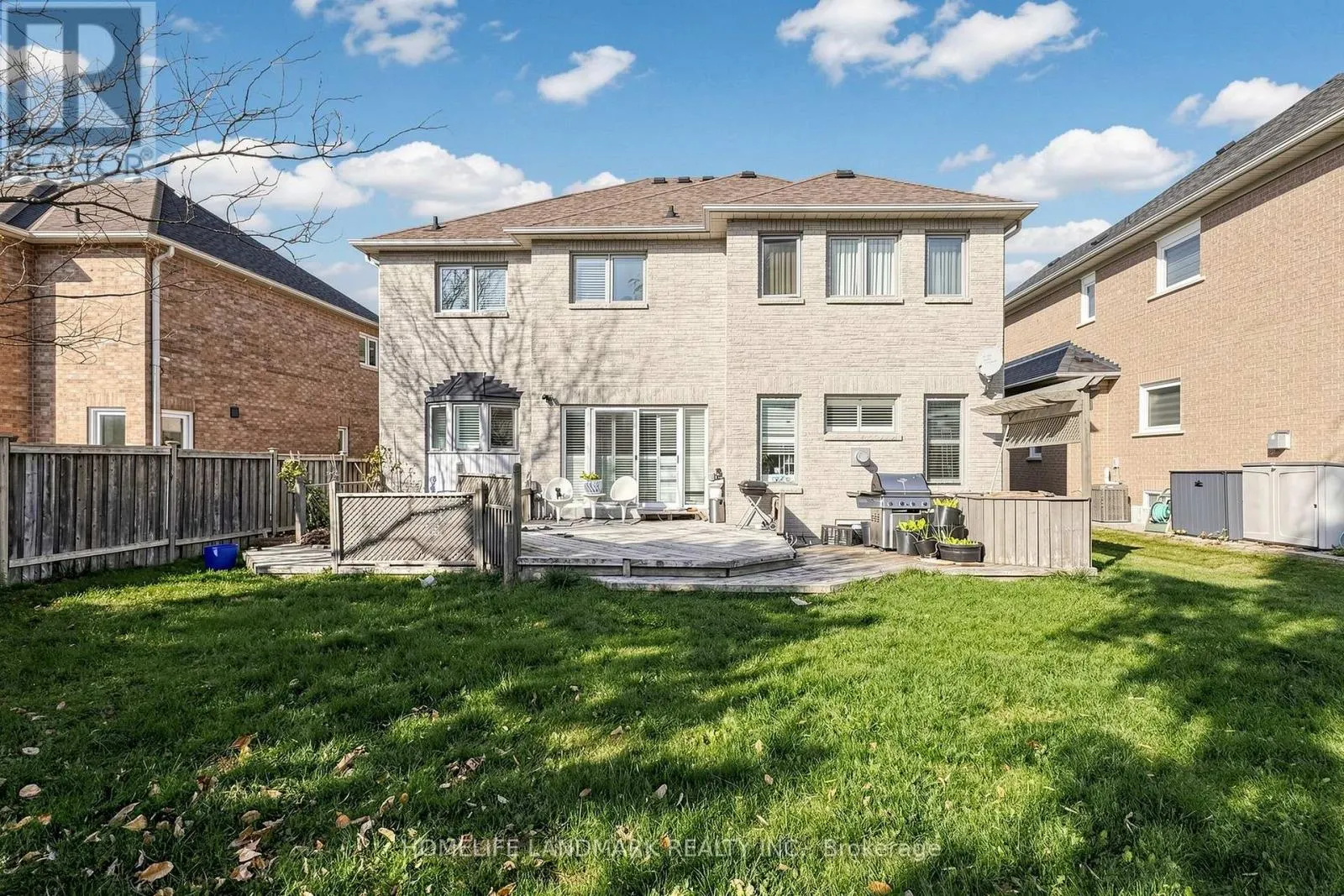 19 EDENBROOK CRESCENT