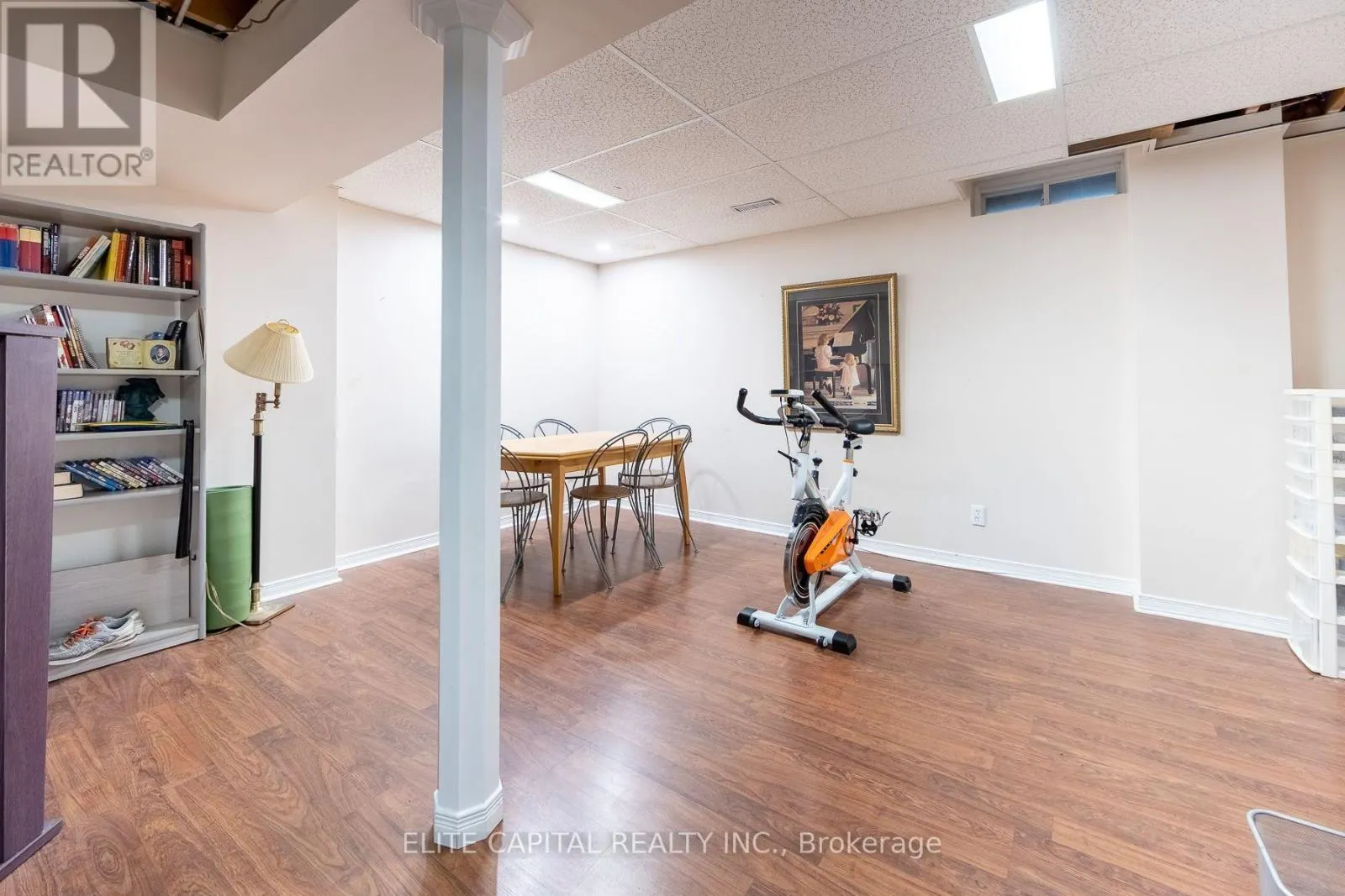 405 KING STREET E