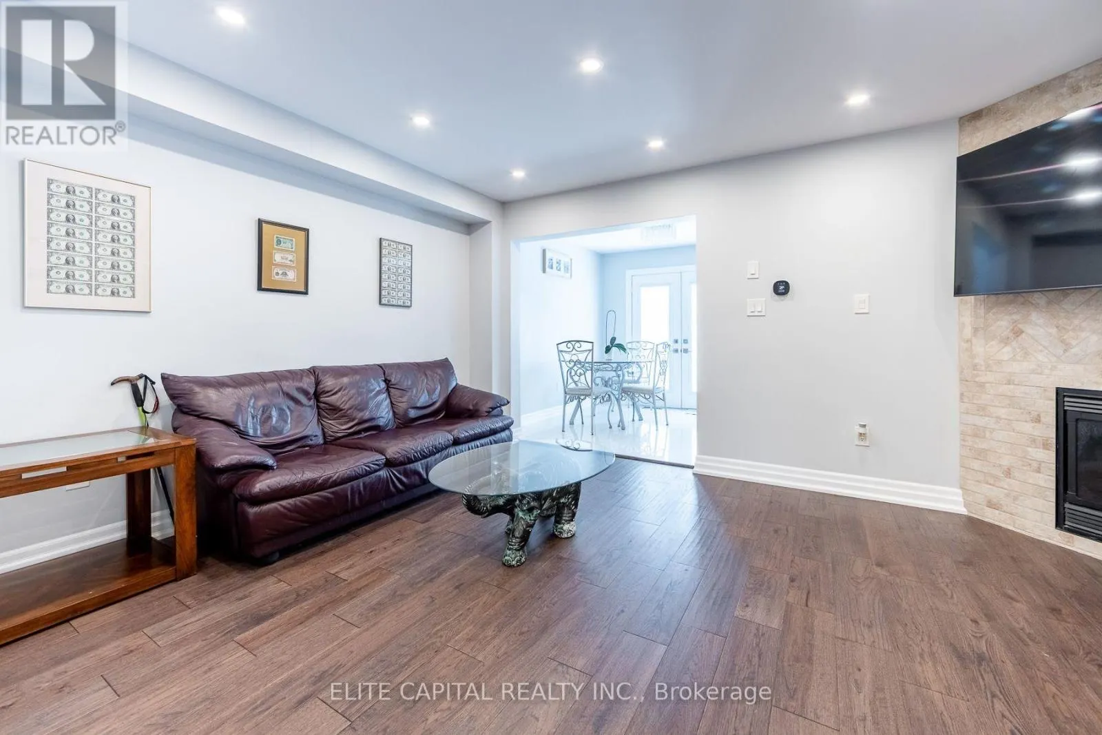 405 KING STREET E