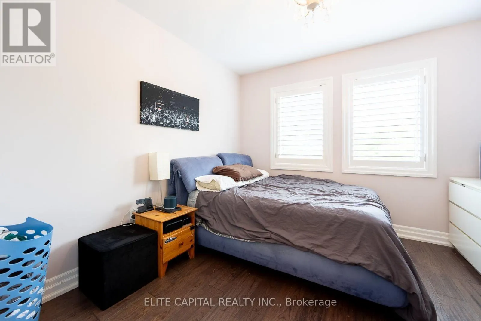 405 KING STREET E