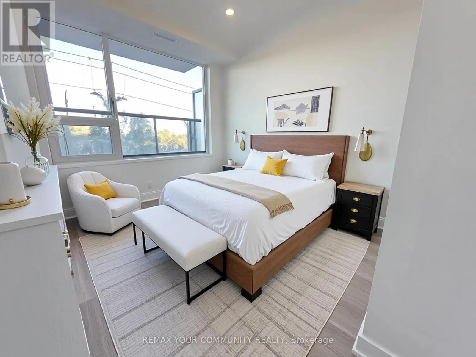 313 - 8188 YONGE STREET